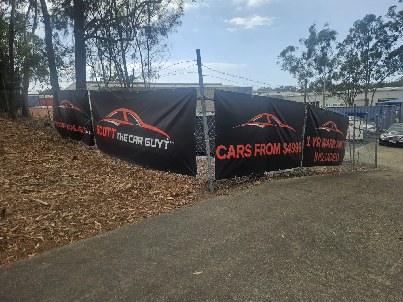 Entrance to the car yard